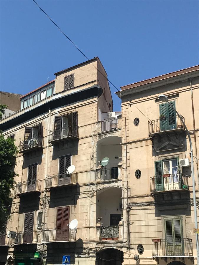 Frank'S House - Appartamento Con Terrazzo In Centro Palermo Zewnętrze zdjęcie