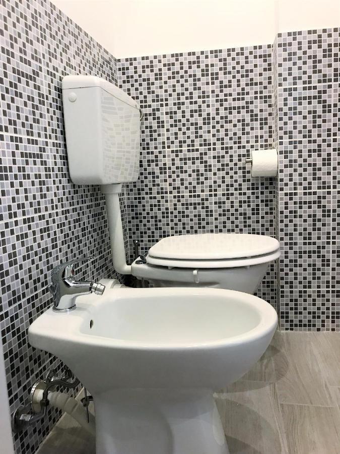 Frank'S House - Appartamento Con Terrazzo In Centro Palermo Zewnętrze zdjęcie